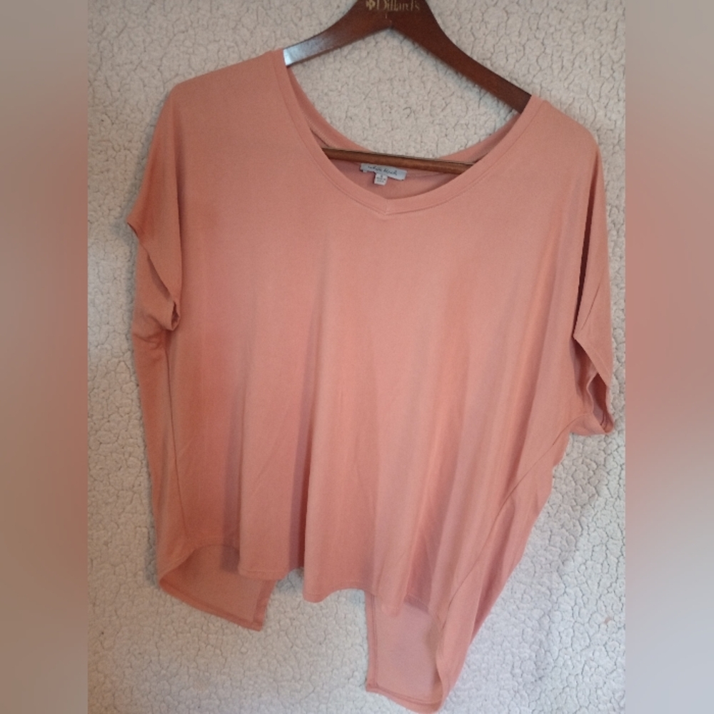 White Birch T-Shirt Women's Size Small Open Back Peach Pink USA